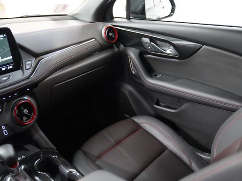 Used 2025 Chevrolet Blazer RS image 13