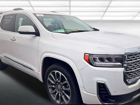 Used 2023 GMC Acadia Denali FWD image 1
