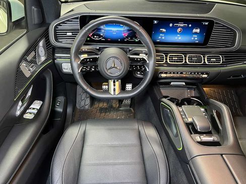 Used 2026 Mercedes-Benz GLS 450 4MATIC image 47