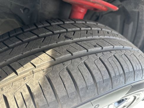 Used 2022 Toyota RAV4 XSE w/ Premium Package image 12