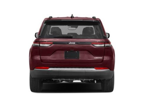 Certified 2023 Jeep Grand Cherokee Altitude AWD/4WD image 5
