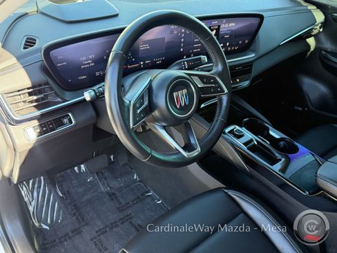 Used 2025 Buick Envision Preferred image 11