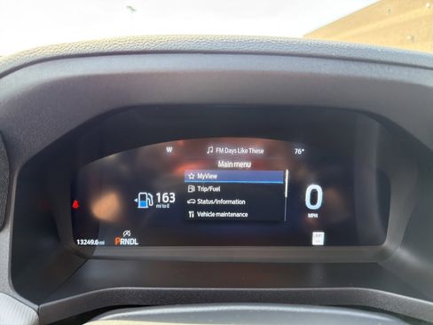 Used 2025 Ford Explorer Active image 17