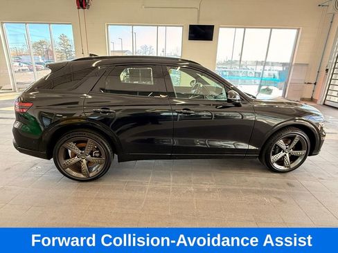 Used 2022 Genesis GV70 3.5T Sport w/ Sport Prestige Package image 6