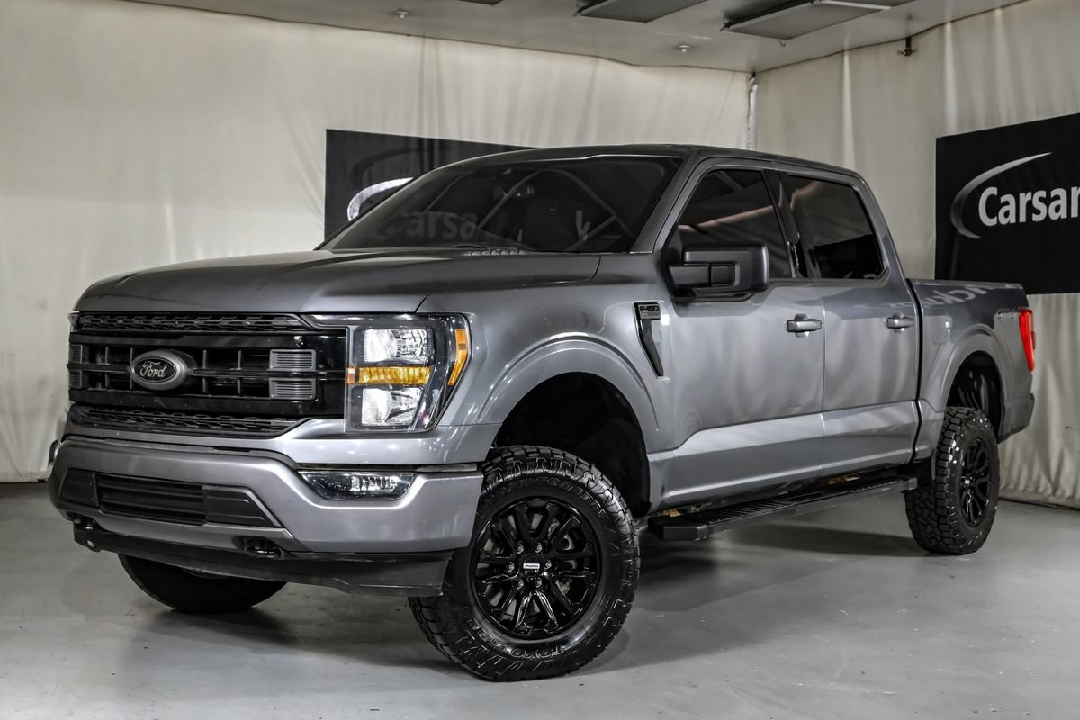 Used 2023 Ford F150 XLT w/ XLT Black Appearance Package AWD/4WD image 4