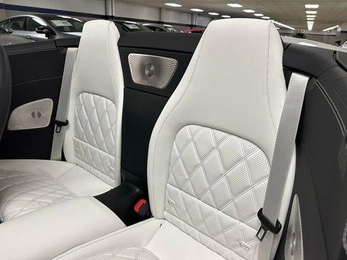 Used 2024 Mercedes-Benz SL 63 AMG 4MATIC image 24