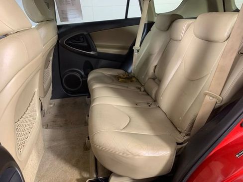 Used 2011 Toyota RAV4 Limited w/ Limited Extra Value Pkg AWD/4WD image 8