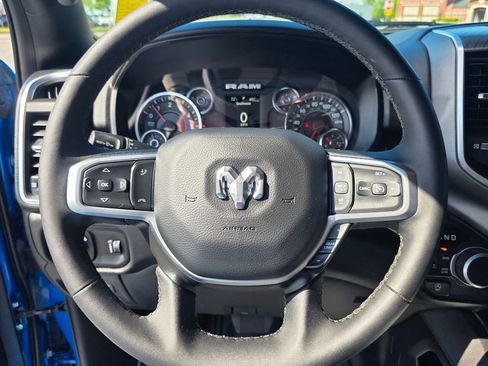 Used 2025 RAM 1500 Big Horn AWD/4WD image 18