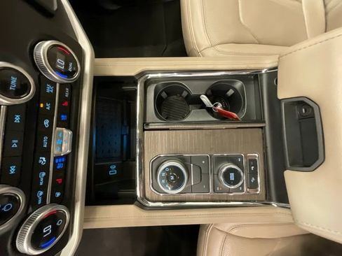 Used 2024 Ford Expedition Limited AWD/4WD image 21