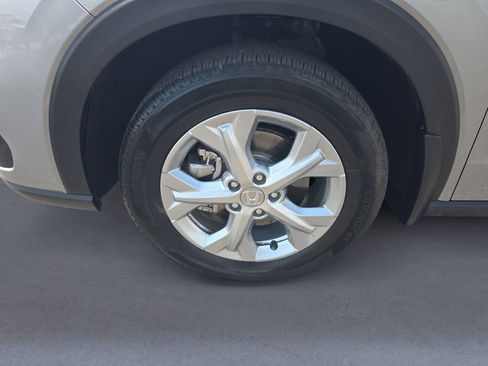 Used 2025 Honda HR-V LX image 10
