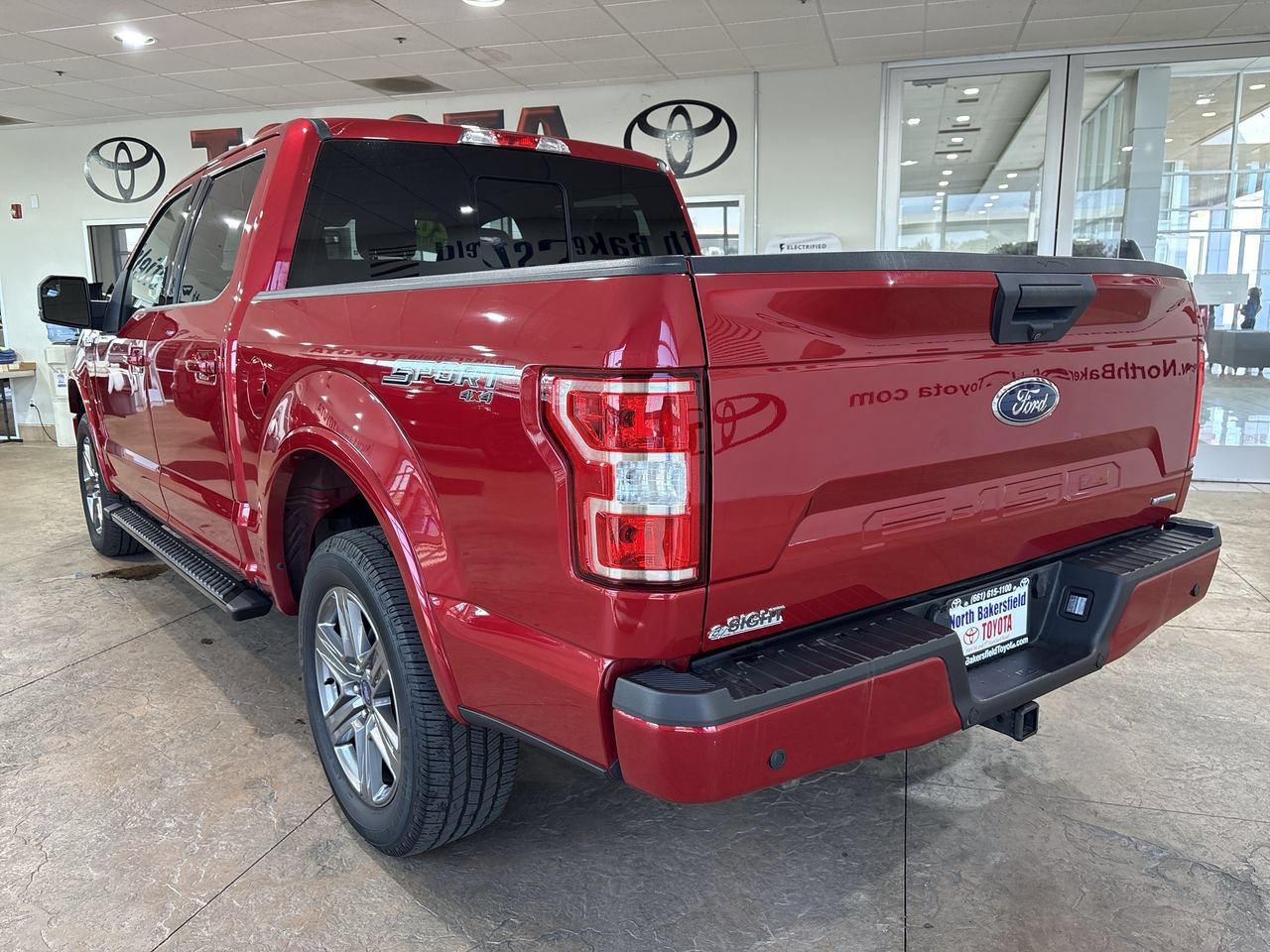 Used 2020 Ford F150 XLT w/ Equipment Group 302A Luxury AWD/4WD image 8
