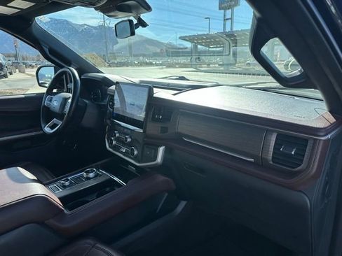 Used 2023 Ford Expedition Max Limited AWD/4WD image 19
