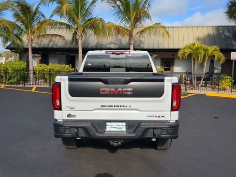Used 2024 GMC Sierra 1500 AT4X w/ AT4X AEV Edition image 8