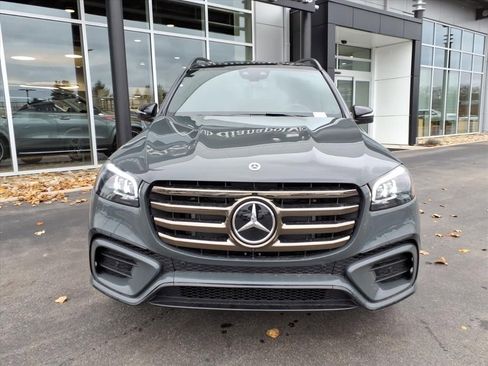 New 2026 Mercedes-Benz GLS 450 4MATIC image 9