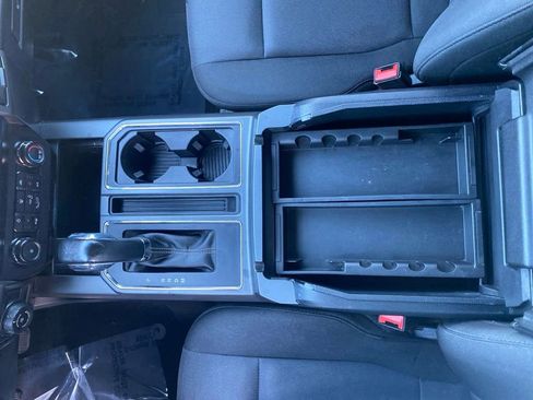 Used 2020 Ford F150 XLT w/ Equipment Group 302A Luxury AWD/4WD image 33