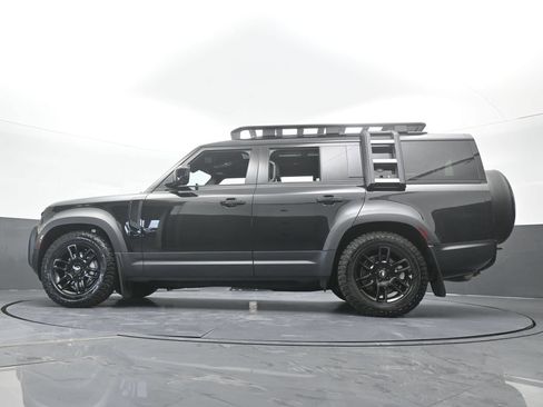 Used 2023 Land Rover Defender 130 SE AWD/4WD image 63