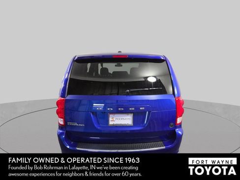 Used 2020 Dodge Grand Caravan SE FWD image 8