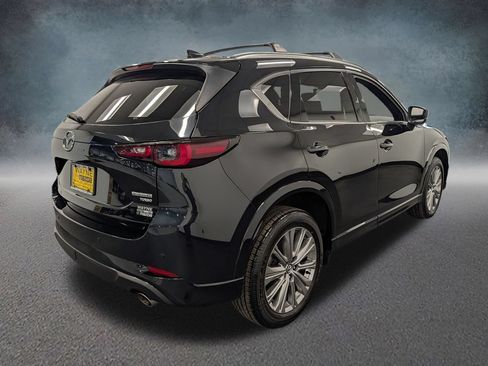 Used 2023 MAZDA CX-5 Signature AWD/4WD image 5