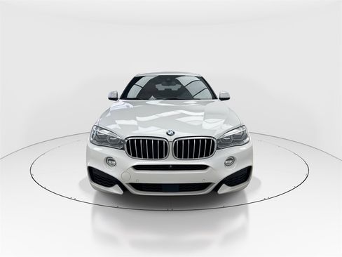 Used 2017 BMW X6 xDrive50i image 3