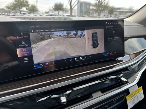 Certified 2025 BMW X7 xDrive40i w/ Premium Package image 28