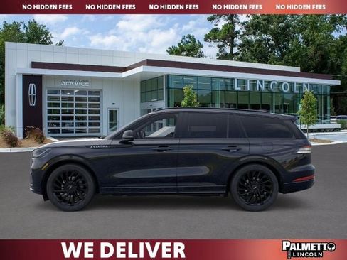 New 2026 Lincoln Aviator Reserve AWD/4WD image 3