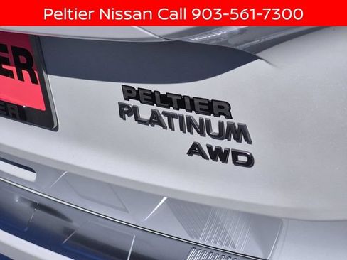 New 2026 Nissan Rogue Platinum w/ Platinum Premium Package AWD/4WD image 6