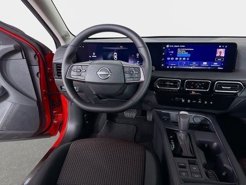 New 2026 Nissan Sentra SR FWD image 21
