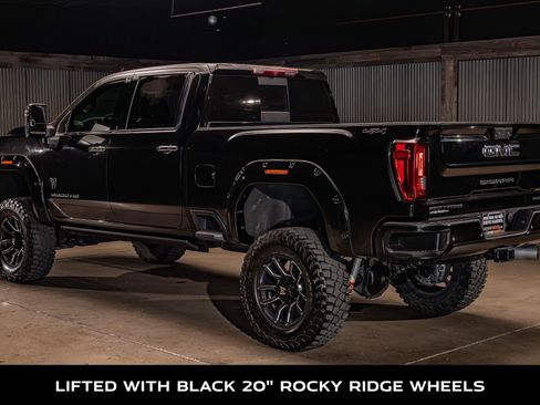 Used 2023 GMC Sierra 3500 SLT w/ SLT Premium Package AWD/4WD image 6