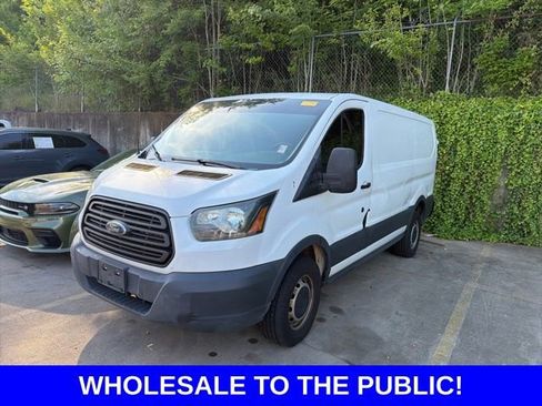 Used 2015 Ford Transit 250 130 Low Roof RWD image 1