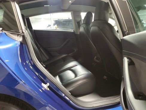 Used 2020 Tesla Model 3 Long Range image 22
