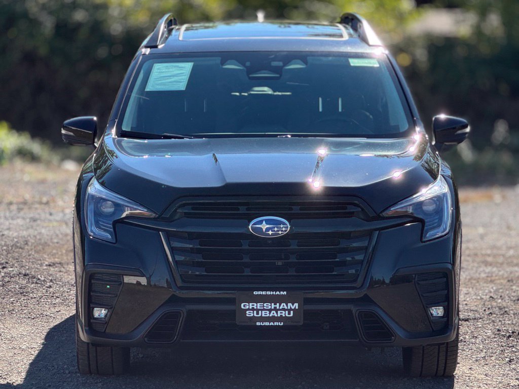 Used 2023 Subaru Ascent Onyx Edition Limited AWD/4WD image 2
