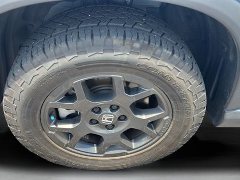 Certified 2024 Honda Pilot TrailSport image 35