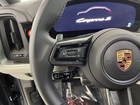 New 2025 Porsche Cayenne S image 39