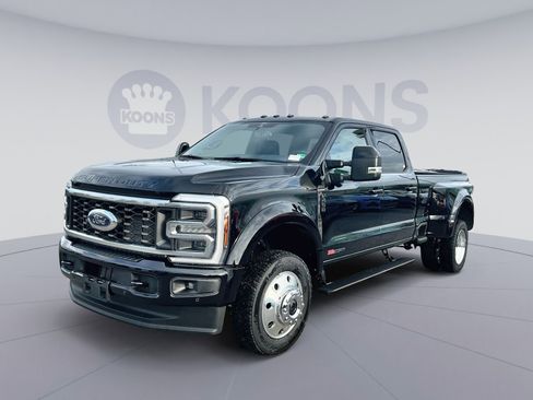 New 2026 Ford F450 Platinum image 1
