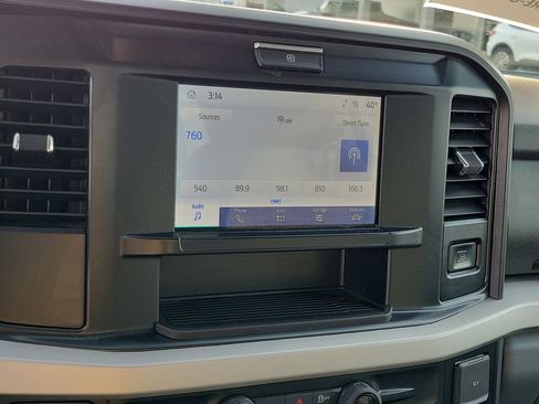 Certified 2025 Ford F250 XLT image 27