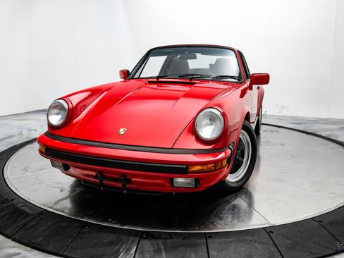 Used 1987 Porsche 911 Carrera image 4