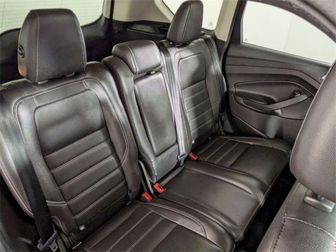 Used 2017 Ford Escape Titanium w/ Canadian Touring Package image 29