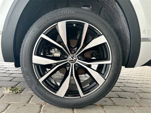 New 2025 Volkswagen Atlas Cross Sport SEL Premium R-Line image 54