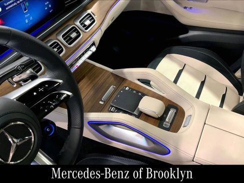 Certified 2026 Mercedes-Benz GLE 53 AMG 4MATIC image 18