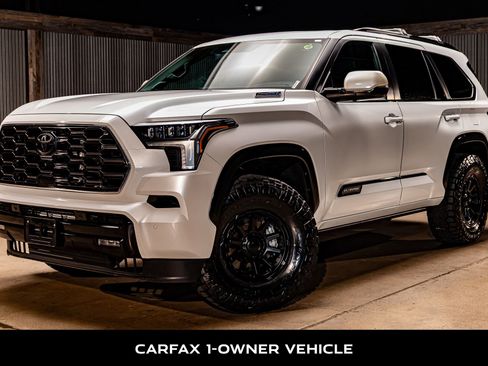 Used 2024 Toyota Sequoia Platinum image 5