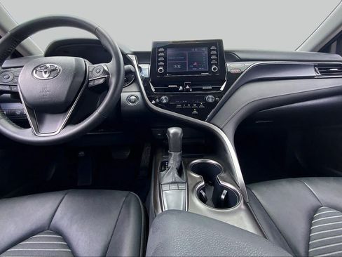 Used 2024 Toyota Camry SE w/ Convenience Package FWD image 15