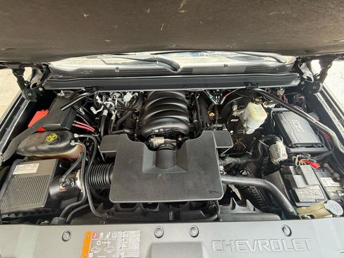 Used 2020 Chevrolet Tahoe 4WD image 26