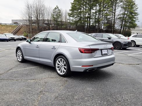 Used 2019 Audi A4 2.0T Premium w/ Convenience Package image 3