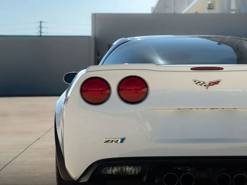 Used 2010 Chevrolet Corvette ZR1 w/ Preferred Equipment Group RWD image 52