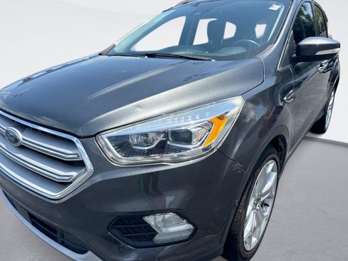 Used 2019 Ford Escape Titanium FWD image 10