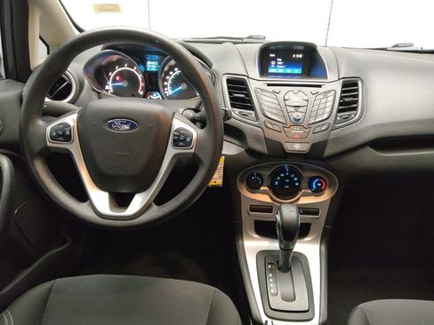 Used 2018 Ford Fiesta SE image 22