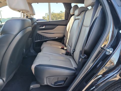 Used 2022 Hyundai Santa Fe Limited image 11