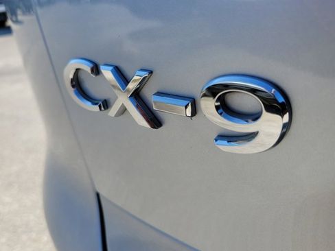 Used 2020 MAZDA CX-9 Touring image 10