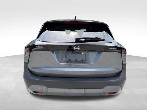 Certified 2025 Nissan Kicks SV FWD image 7