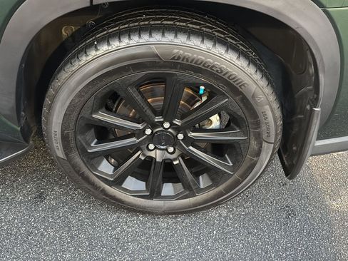 Certified 2023 Toyota Highlander XLE image 34